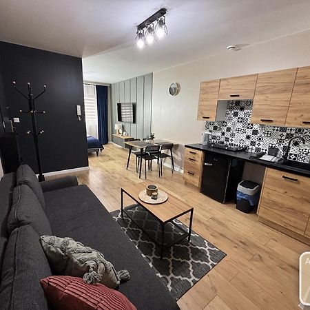 Apartamenty Przy Deptaku W Radomiu ภายนอก รูปภาพ